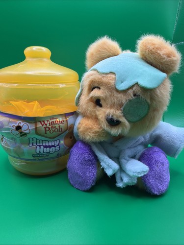 Winnie the pooh hunny hugs - winnie,